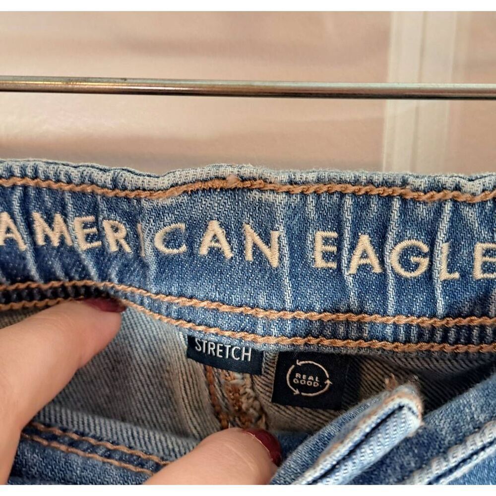 American Eagle Women's Plus Size Dreamy Drape Stretch Denim Easy Shortie size 14 - Picture 4 of 7